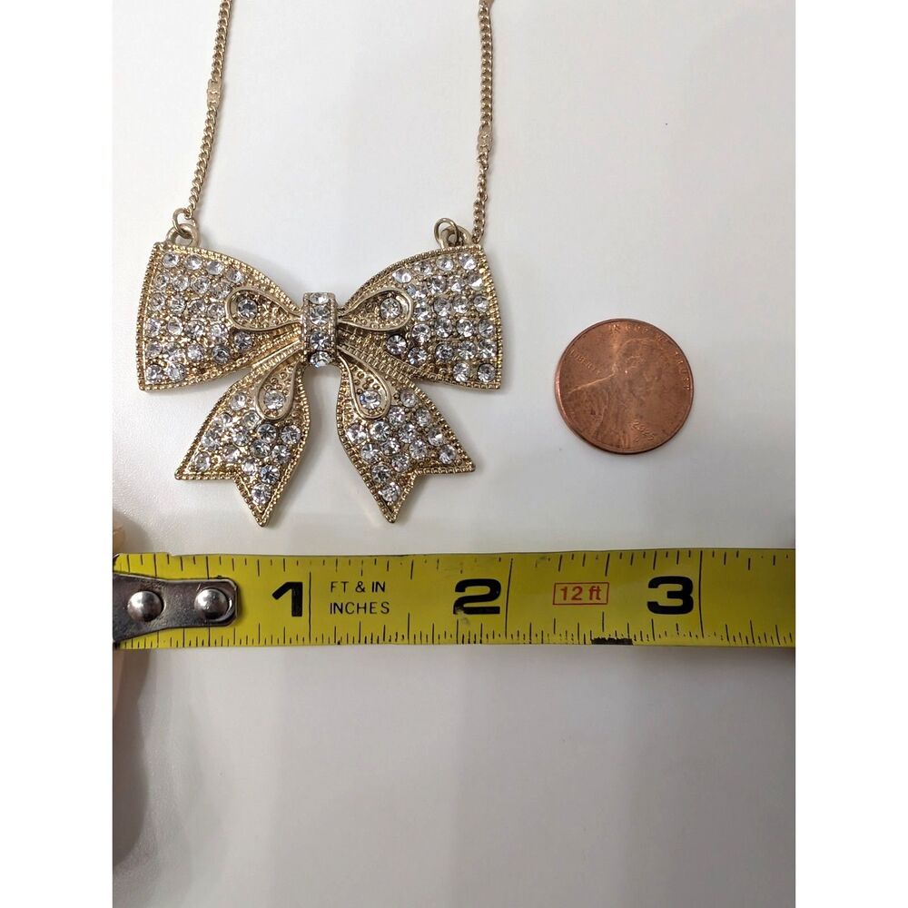 Vintage Delicate Gold & Rhinestone Crystal Bow Necklace - Picture 5 of 9